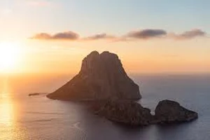 Unsolved Mysteries: The Most Mysterious Places on Earth That Baffle Science - image 3