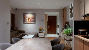 Inside the Modern Smart Apartment of Sports Commentator Ta Bien Cuong - image 3