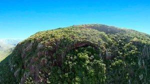 Unlocking the Secrets of a 200,000-Year-Old Ancient Human Cave - image 1