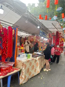 Experience the Vibrant Tet Shopping Atmosphere in Hanoi’s Old Quarter - image 3