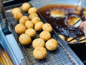 6 Must-Try Vung Tau Street Food Snacks for Your Next Coastal Getaway - image 5