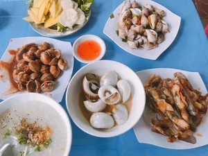 6 Must-Try Vung Tau Street Food Snacks for Your Next Coastal Getaway - image 1