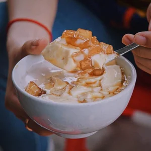 6 Must-Try Vung Tau Street Food Snacks for Your Next Coastal Getaway - image 2