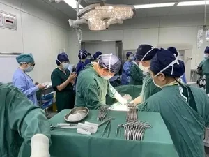 Rare Medical Miracle: 24-Year-Old Woman Delivers Natural Quintuplets with 20 Doctors Present - image 0