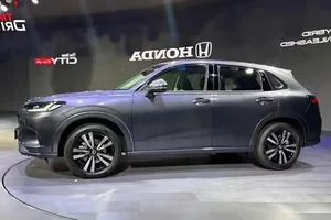 Honda ZR-V Hybrid 2026 Debuts in Asia: A Modern SUV with Eco-Friendly Tech - image 7