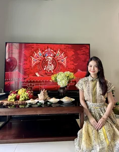 Vietnamese Celebrities Gather for Traditional Theater Ancestor Day Celebrations - image 3