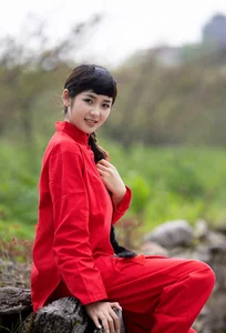 YiTuYu Art Language Vol.4584 Featuring Model Er: A Masterclass in Modern Portraiture and Aesthetic Photography - image 12