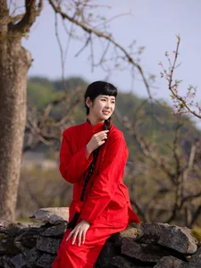 YiTuYu Art Language Vol.4584 Featuring Model Er: A Masterclass in Modern Portraiture and Aesthetic Photography - image 14