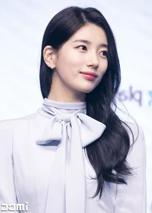 The Pinnacle of Beauty: Korean Netizens Celebrate the Ultimate Idol-Actress - image 4
