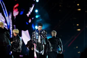 Chi Pu, Tang Duy Tan, and MONO Deliver High-Energy Stage Performances - image 3