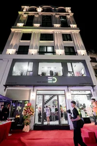 CE High-End Fashion Launches Stunning New Collection from Hong Kong Designers - image 1