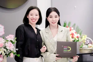 CE High-End Fashion Launches Stunning New Collection from Hong Kong Designers - image 0