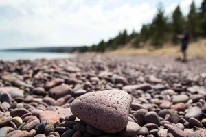 Uncovering the Mystery: Giant Holes Discovered at the Bottom of Lake Michigan - image 4
