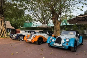 Exploring the Unique Morgan Plus Six Owned by 'Qua' Vu in the Central Highlands - image 8