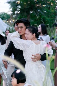Ngo Thanh Van's Life Journey: Embracing Her First Pregnancy - image 3