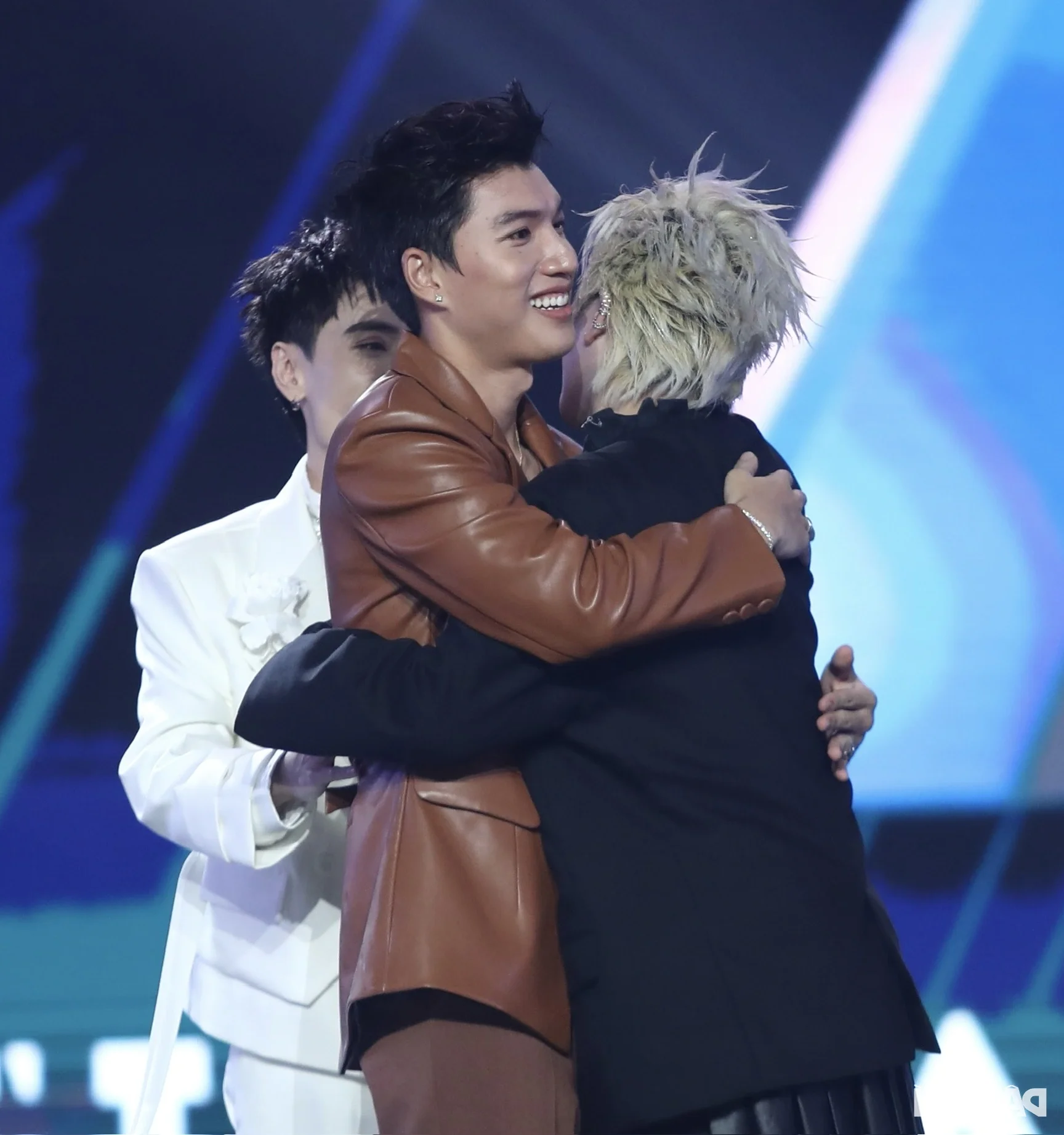 Why Rapper HIEUTHUHAI Remains a Grounded Fan Favorite Despite Massive Fame