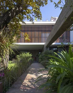 V8 House Nghe An: A Harmonious Multi-Generational Home by TNT Architecture - image 15