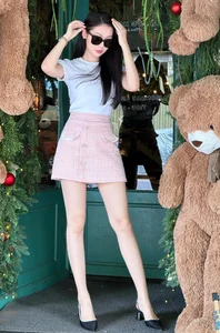 The Chic Everyday Style of Miss Que Anh: A Masterclass in Minimalist and Modern Street Fashion - image 2