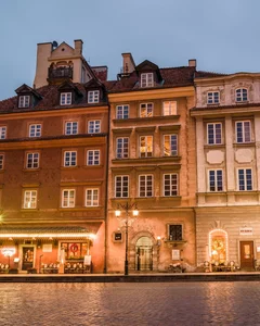 Exploring the Serene Life: A Journey Through the Peaceful Streets of Poland's Capital - image 11