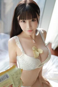 Modern Aesthetics and Fashion Trends in Chinese Modeling - image 99