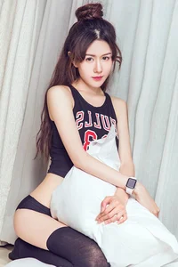 Modern Aesthetics and Fashion Trends in Chinese Modeling - image 15
