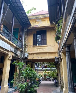 Inside the Historic 800m2 Mansion of Hanoi's Wealthiest Tycoon - image 0