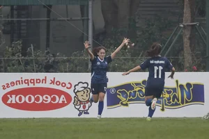 Phong Phu Ha Nam Wins First Leg of 2025 National U19 Women's Football Championship - image 4