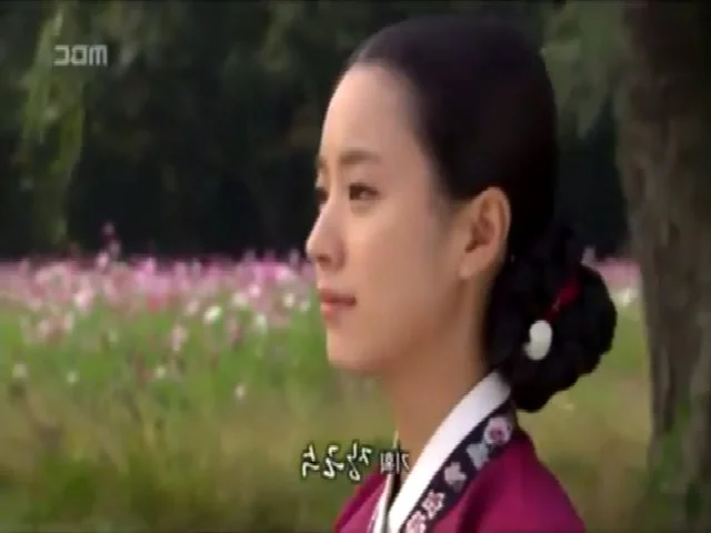 Han Hyo Joo: The South Korean Star with the Most Beautiful Smile