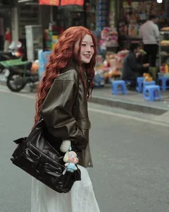 Chao Gen Z Influencer Surprises Fans with Stunning New Fashion Makeover - image 7