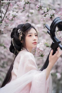 Art Language Vol.4047: Exploring the Visual Poetry of Xiao Gan Gan XX - image 2