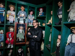 Chilling Haunted Artifacts: Exploring the World's Most Cursed Museum Exhibits and Their Dark Histories - image 5