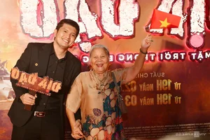 Thai Hoa and Star-Studded Cast Shine at 'Dia Dao' Movie Premiere - image 0