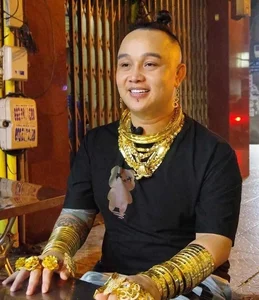 Meet the Vietnamese Tycoon Famous for Wearing Massive Gold - image 1