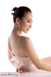Phuong Anh Dao: Captivating Beauty and Bold Personality in New Photo Gallery - image 24