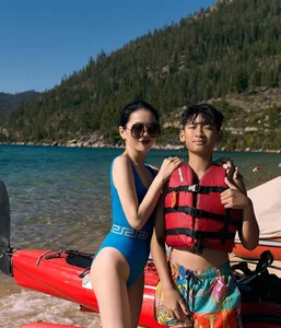 Le Quyen's Romantic Hawaii Getaway: Stunning Bikini Looks and Relationship Highlights - image 8
