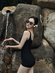 Huong Giang’s Elegant Swimwear vs. Phuong Trinh Jolie’s Intense Yoga Discipline - image 6