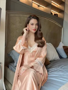 Ageless Beauty: Truong Ngoc Anh Flaunts Stunning Curves in Bikini at 50 - image 9