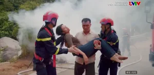 Heading Towards the Fire Episode 9: Thang's Transfer and Ha's Wedding Plans - image 15