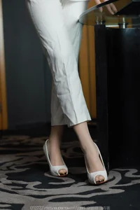 IESS Xiao Bao - White Tights and Professional Office Style Gallery - image 29
