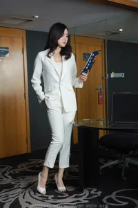 IESS Xiao Bao - White Tights and Professional Office Style Gallery - image 43