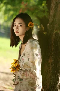 YiTuYu Art Language Vol.10546: The Vibrant Style of Model You Men Da Xia - image 18