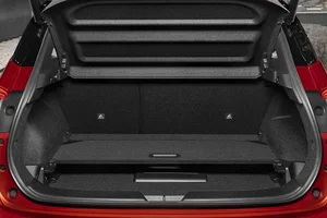 Nissan Qashqai 2025: Efficiency Meets Modern Design with 4.5L/100km Fuel Economy - image 3