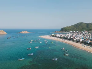 Exploring the Pristine Beauty of Nhon Hai Fishing Village in Quy Nhon - image 3