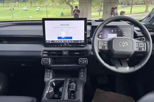 2026 Toyota RAV4 Hybrid Revealed: Pricing, Specs, and Vietnam Launch Potential - image 1