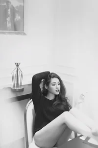 Captivating Vietnamese Portraits: Young Fashion and Lifestyle Trends Pack 9 - image 40