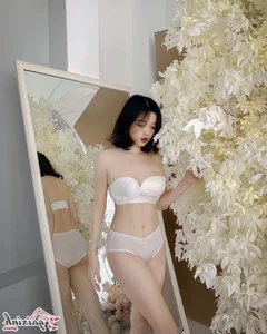Summer Style Inspiration: Hot Girl Huyen Nguyen’s Most Stunning Bikini Looks - image 21