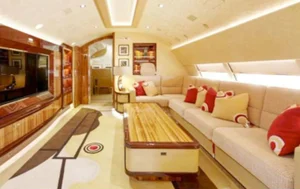 A Look Inside: The Boeing Aircraft Qatar Gifted to Donald Trump - image 11