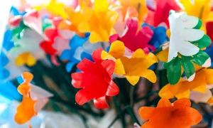 Exploring Thanh Tien: Hue's 300-Year-Old Traditional Paper Flower Village - image 4