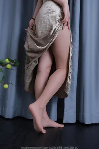 Elegant Fashion Gallery: Chinese Model Wan Ping in IESS SXJ NO.1741 Collection - image 5