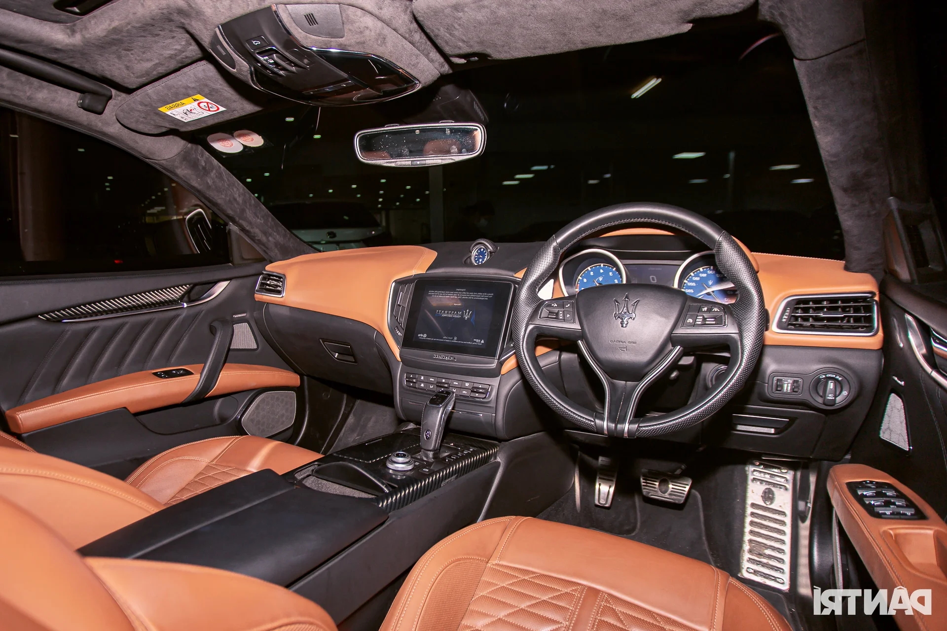 Maserati Ghibli 2018 Struggles to Find Buyer Despite 3 Billion VND Price Cut